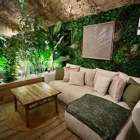 Jungle Camping